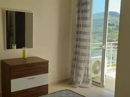 Vista Point Apartment *